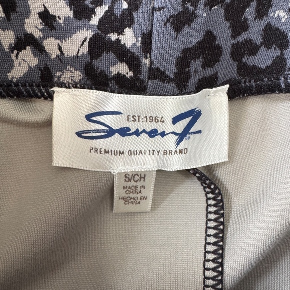 Seven7 Women's Pull On Multicolor Leopard Print Leggings High Rise Small Stretch - Picture 2 of 13